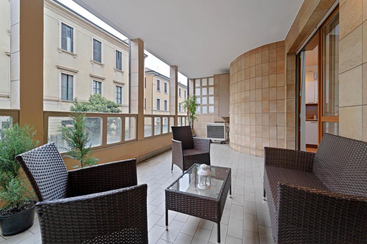 Best Way Rent - Appartamento Con Terrazzo Zona Sempione Milano Eksteriør billede